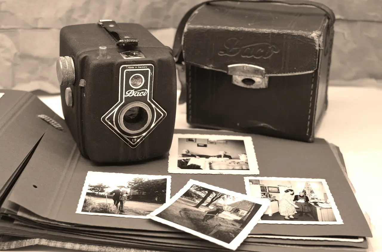 Vintage AI Photo Trend: How to Make a Picture Look Vintage